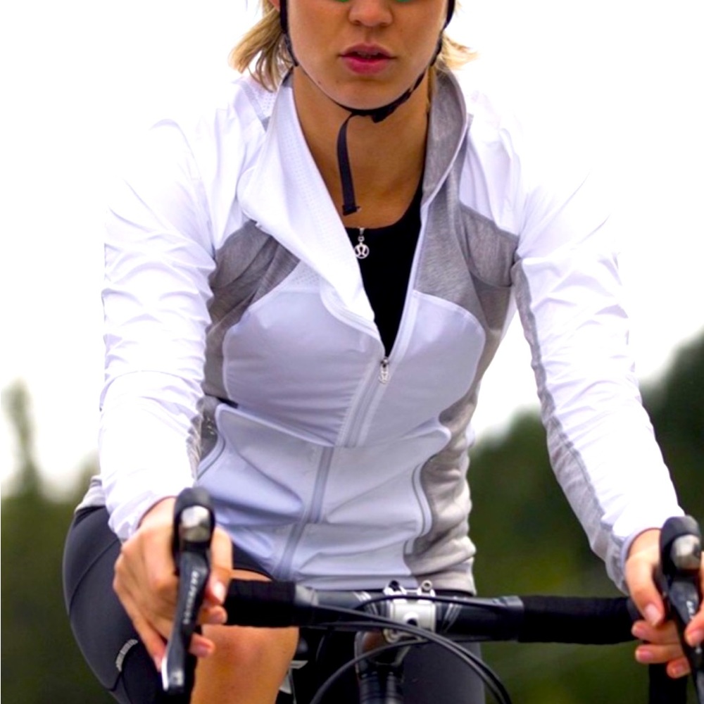 Lululemon Presta Packable Shirket Bike Jersey